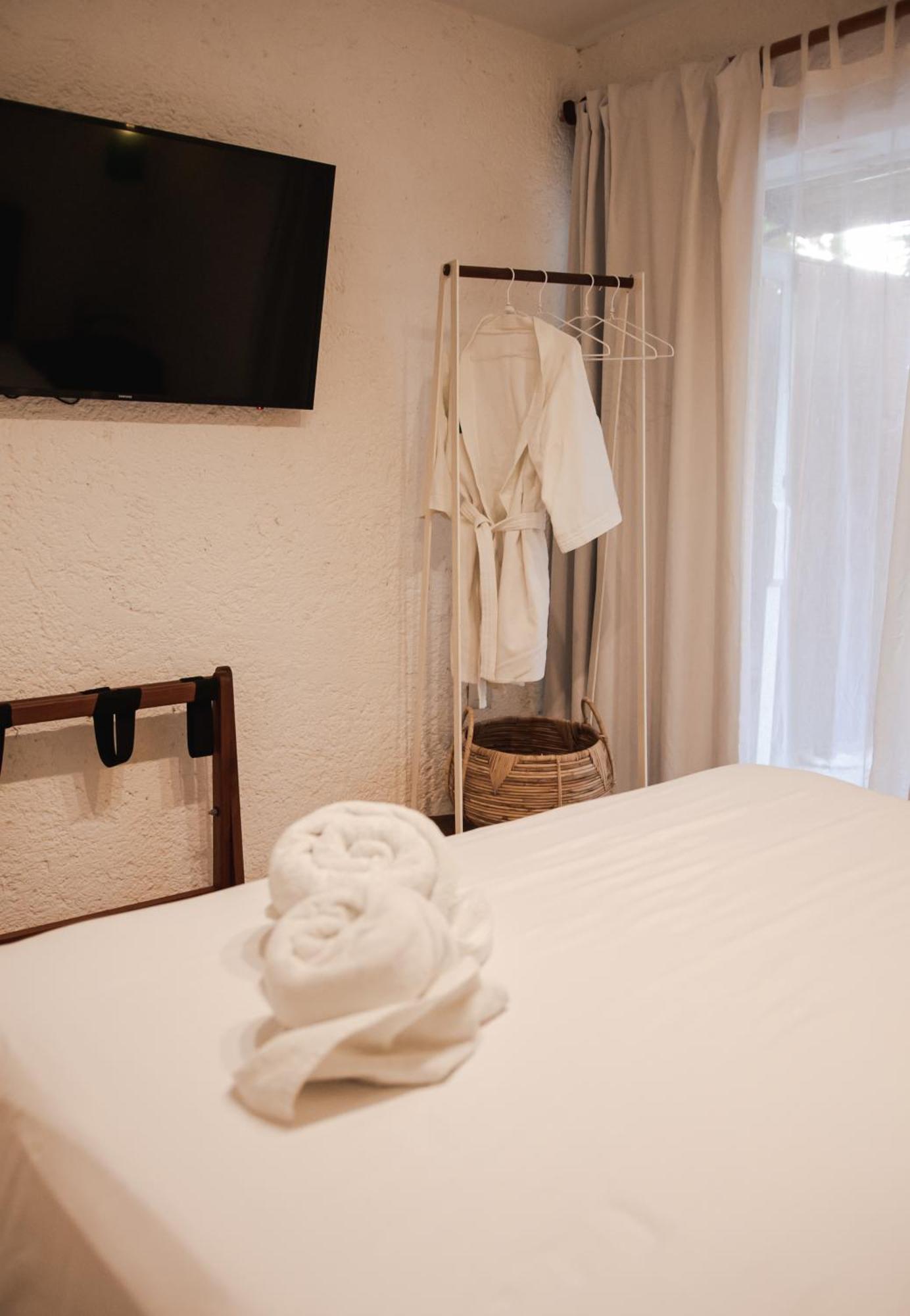 Hotel Selva Maya Bacalar Εξωτερικό φωτογραφία